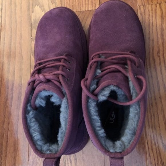 UGG Neumel Chukka Suede Boot. Size: 12 - Picture 5 of 9